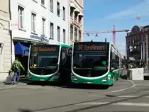 BVB Mercedes Benz Citaro 2 G Wagen 7015 und 7053 am 23.03.17 in Basel SBB Bhf