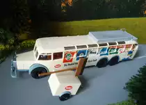 BREKINA MB-O-10000  HENKEL 
Schönes BREKINA-HO-Busmodell des MB O 10000  Henkel-Beratung in Ihrer Stadt ,
mit Anhänger,lim. Ausgabe am 7.4.2017.....