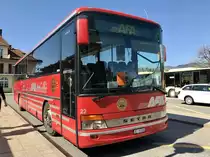 Setra 315 UL der Afa am 8.4.17 beim Bhf Spiez.