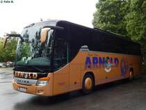 Setra 415 GT-HD von Arnold aus Deutschland beim Schloss Linderhof am 09.08.2015