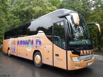 Setra 415 GT-HD von Arnold aus Deutschland beim Schloss Linderhof am 09.08.2015