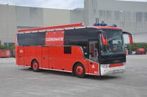 Einsatzleitwagen der Berufsfeuerwehr Antwerpen Van Hool TX11 Alicron aufgenommen 15.04.2017 am Hauptwache Nord