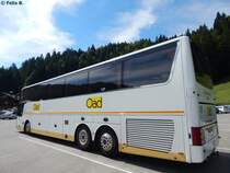Van Hool T917 von Oad aus den Niederlanden bei der Breitach Klamm am 10.08.2015
