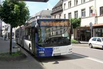 Wagen 41 der Völklinger Verkehrsbetriebe, MAN A40, steht am 10.06.2016 kurz nach Indienststellung im Einsatz.
