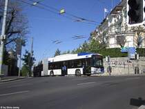 tl Nr. 879 (Hess Swisstrolley 4 BGT-N2D) am 22.4.2017 in Lausanne, Cécil