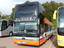 Van Hool TX27 von Janssen Reisen aus Deutschland im Stadthafen Sassnitz am 02.10.2016