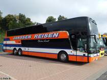 Van Hool TX27 von Janssen Reisen aus Deutschland im Stadthafen Sassnitz am 02.10.2016