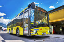 Ein New SOLARIS Urbino 10,5 von POSTBUS bei der Haltestelle Lienz Bahnhof.
Aufgenommen am 10.5.2017.
Unterwegs war der Bus auf der Linie 6 (Lienz Michaelsplatz - Gaimberg - Lienz Bahnhof).