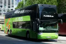 Van Hool TX 27 astromega  Flixbus - Schwaiger , München ZOB 30.05.2017