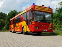 Feuerwehr Rettungsdienst Kreis Offenbach Mercedes Benz O405 (Florian Kreis Offenbach 99) am 02.06.17 in Rödermark. Ich habe einen Fototermin bei der Feuerwehr gemacht und diesen Bus zu fotografieren 
