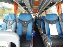 Der Fahrgastraum eines Mercedes Travego von Bohr aus Deutschland im Stadthafen Sassnitz am 24.04.2015