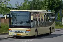 JC 6020, Setra 416 LE Buisnes von Voyages Josy Clement, abgestellt am Bahnof in Diekirch.  04.06.2017