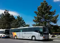 Mercedes-Benz O404 des Verkehrszentrum Nord-West Ungarn, fotografiert am 24.04.2017 in Nagykanizsa.