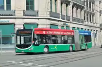 Mercedes Citaro 7008, auf der Linie 30, fährt zur Haltestelle Steinenschanze. Die Aufnahme stammt vom 13.06.2017.