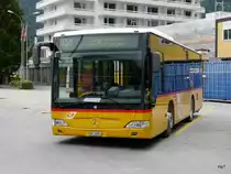 Postauto - Mercedes Citaro  GR  94574 beim Bahnhof von Ilanz am 06.06.2017
