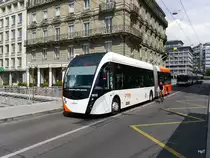 tpg - Trolleybus Nr.1612 unterwegs auf der Linie 19 in der Stadt Genf am 03.06.2017