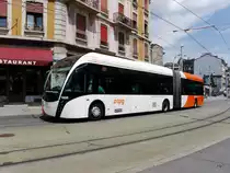 tpg - Trolleybus Nr.1628 unterwegs auf der Linie 3 in der Stadt Genf am 03.06.2017