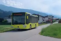Mercedes Citaro 2. Generation von Ledermair, SZ-656ZX, als Dorfbus Schwaz Linie 4 nach der Haltestelle Vomp Altmahd. Aufgenommen 14.6.2017.