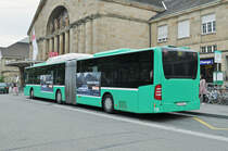 Mercedes Citaro 713, auf der Linie 30, wartet an der Endstation am Badischen Bahnhof. Die Aufnahme stammt vom 24.06.2017.