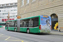 Mercedes Citaro 7017, auf der Linie 38, wartet an der provisorischen Haltestelle an der Schifflände. Die Aufnahme stammt vom 24.06.2017.