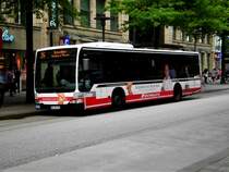 Mercedes-Benz O 530 II (Citaro Facelift) auf der Linie 35 nach Messe Hamburg am Hauptbahnhof/Mönckebergstraße.(5.07.2017) 
