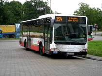 Mercedes-Benz O 530 II (Citaro Facelift) auf der Linie 354 nach Veddel Peutestraße am S-Bahnhof Veddel.(5.07.2017) 
