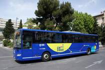 Frankreich / Région Provence-Alpes-Côte d'Azur / Bus Marseille: Mercedes-Benz Intouro von Transports Robert im Auftrag von Cartreize (Conseil Départemental des Bouches-du-Rhône), aufgenommen im April 2017 am Bahnhof Marseille Saint-Charles in Marseille.