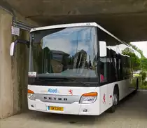 VK 1301, Setra S 415 LE business, von Voyages Koob, hat in Bettemburg eine Pause eingelegt.  09.07.2017