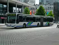 Mercedes-Benz O 530 II (Citaro Facelift) auf der Linie 512 nach Boele Markt an der Haltestelle Sparkassenkarree/Stadtmitte.(13.7.2017)
