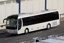 MAN Überlandbus am Flughafen Düsseldorf 13.7.2017