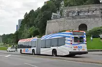 Nova Bus LFX Artic  WEGO  5209 föhrt in der Gegend der Niagarafälle. Die Aufnahme stammt vom 16.07.2017.