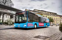 Ein MAN Lion´s City (Nr. 130) der SÜC, hält am 12.4.2017 an der Haltestelle Theaterplatz.
Unterwegs war der Bus auf der Linie 5 (Veste - Theaterplatz - Coburg Bahnhof/ZOB -Beiersdorf).