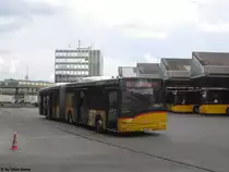Postauto/Regie Bern Nr. 683 (Solaris Urbino 18) am 18.7.2017 beim Bhf. Bern