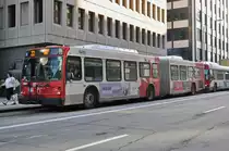 New Flyer Bus D 60 LFR mit der Nummer 6410, auf der Linie 22 unterwegs in Ottawa. Die Aufnahme stammt vom 18.07.2017.
