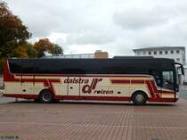 Van Hool TX16 von Dalstra Reizen aus den Niederlanden im Stadthafen Sassnitz am 22.10.2016