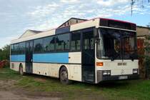 Mercedes O 407, ehem.  Rothermel , jetzt im Einsatz für Erntehelfer, Stutensee 17.08.2017