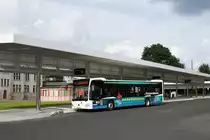 Stadtbus Eisenach: Mercedes-Benz Citaro C2 der KVG Eisenach, eingesetzt im Stadtverkehr. Aufgenommen am ZOB Eisenach (Zentraler Omnibusbahnhof Eisenach) / Hauptbahnhof von Eisenach im September 2017.