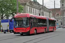 Volvo Hybrid Bus 889, fährt mit der Fahrschule Richtung Bubenbergplatz. Die Aufnahme stammt vom 09.06.2017.