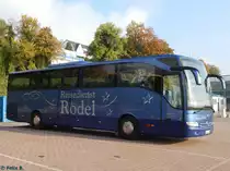 Mercedes Tourismo von Reisedienst Rödel aus Deutschland im Stadthafen Sassnitz am 24.10.2016
