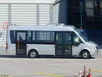 Mercedes Sprinter von Wisag aus Deutschland in Berlin am 08.06.2016