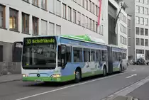 Mercedes Citaro 728, mit der Erdgas Werbung, auf der Linie 33. fährt zur Haltestelle Schifflände. Die Aufnahme stammt vom 10.10.2017.