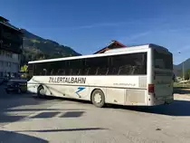 Hinter Ansicht der Setra 315 H beim Bahnhof Fügen am 11.10.17.