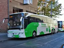 BOHR Mercedes Benz Tourismo Airport Shuttle am 14.10.17 in Frankfurt am Main Hbf  