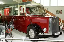 Ein alter Saurer 4LC im Auto- und Technikmuseum Sinsheim. (Dezember 2014)
