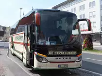 Setra 516 HD von De Stralsunner aus Deutschland in Stralsund am 26.07.2014