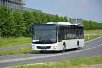 Am 04.06.2016 fährt M-AN 2085 für die ILA 2016 auf der Shuttle Linie  S . Aufgenommen wurde ein MAN Lion's City.