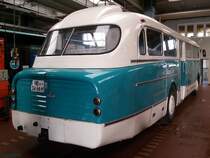 Ikarus 66 der Neubrandenburger Verkehrsbetriebe in Neubrandenburg am 09.11.2016