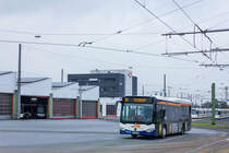 Am Nachmittag des 31.10.2017 konnte ich den BI-MO 6117 der Bielefelder Verkehrsgesellschaft  moBiel  auf dem Betriebshof in Sieker ablichten, wo er auf seine Abfahrt als Linie 34 nach Oerlinghausen wartete.