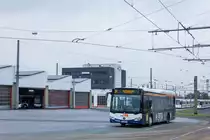 Am Nachmittag des 31.10.2017 konnte ich den BI-MO 6117 der Bielefelder Verkehrsgesellschaft  moBiel  auf dem Betriebshof in Sieker ablichten, wo er auf seine Abfahrt als Linie 34 nach Oerlinghausen wartete.