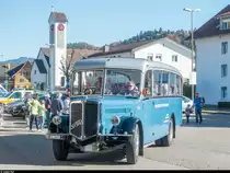 Verkehrsbetriebe Zürcher Oberland FBW 10 am 15. Oktober 2017 am Bahnhof in Bauma.